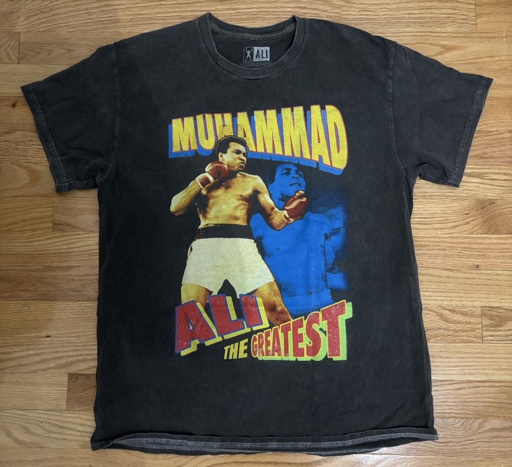 Muhammad Ali “The Greatest” Graphic Tee Mens Medium