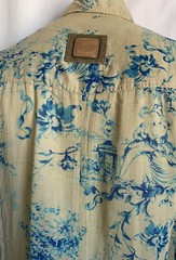 Dolce & Gabbana men’s shirt, Sz M, 100% Cotton, Chest 43”, Made In Italy