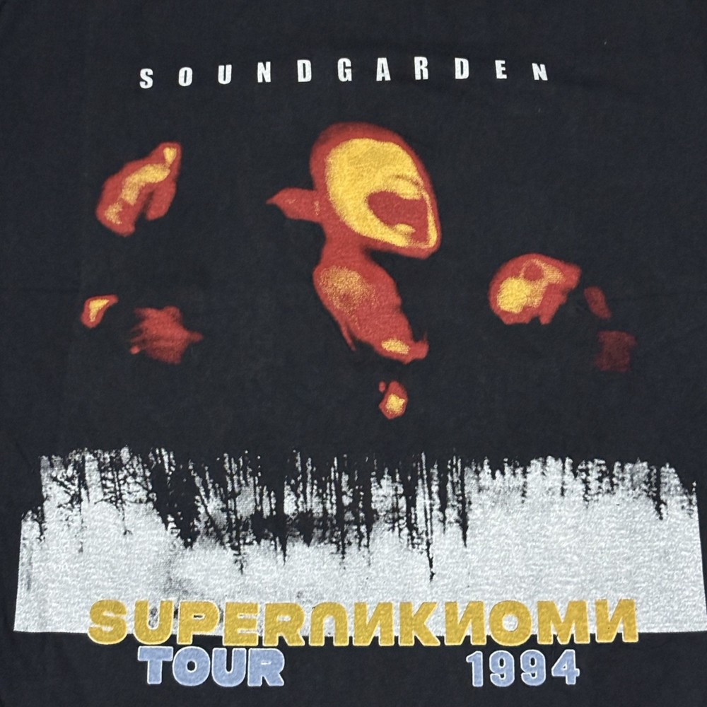 Vintage Soundgarden SuperUnknown 90s Band Tour Sz.L Single Stitch Shirt REPRINT