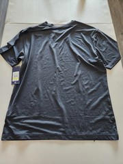 Nwt Reebok Crewneck T Shirt Soft Polyester Sweat Resistant