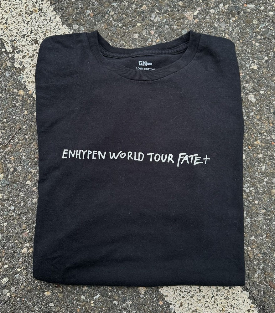 ENHYPEN FATE PLUS World Tour K Pop Tee Mens L Boy Band Shirt Authentic 2 Sided
