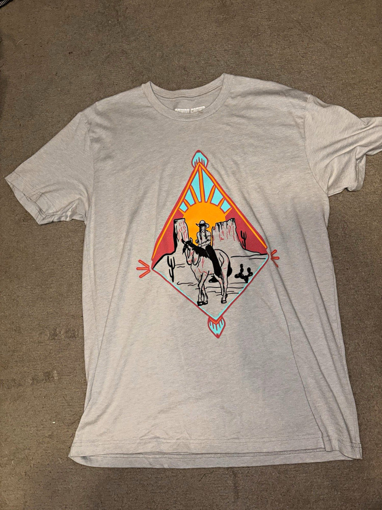 Rowdy Crowd Clothing Women’s Gray Cowboy Horse Graphic Crew Neck T-Shirt Size L