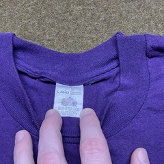 SEE PHOTOS – VTG 80s Fruit of the Loom Pocket Shirt Large Purple Single Stitch