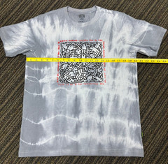 Keith Haring x Uniqlo UT Tie Dye T-Shirt Mens Medium Party of Life Graphic Pop