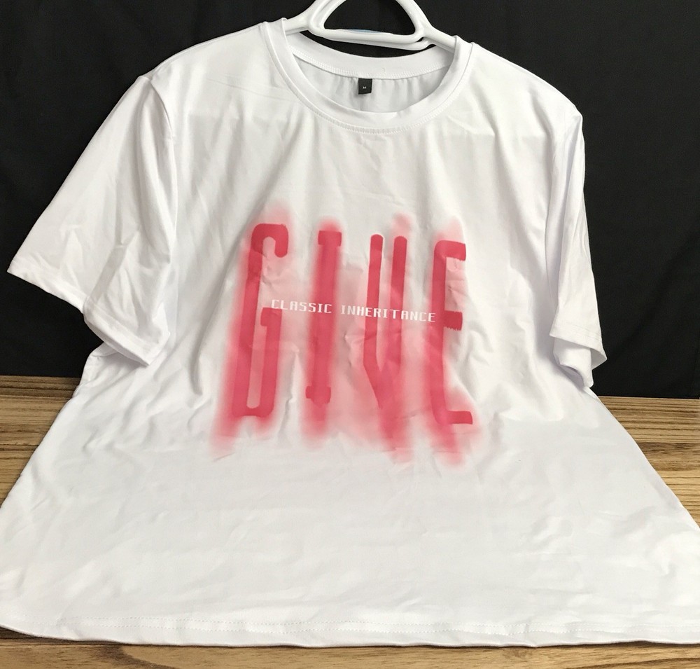 Men’s MED Print Graphic T shirt Short Sleeves White W/ Letter Print