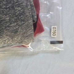 MOSSIMO SUPPLY CO. CASUAL TEE L 100% COTTON MACHINE WASH COLD WITH LIKE COLORS