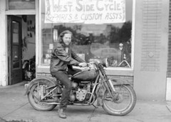 West Side Cycle Detroit Men’s XXL T-Shirt