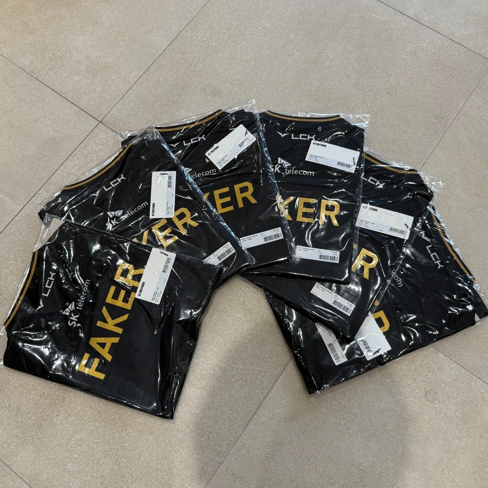 2025 T1 Worlds Uniform Black Jersey League of Legends LOL / From Official store