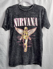 Nirvana MINERAL WASH SHIRT MEN SIZE MEDIUM PRE OWNED