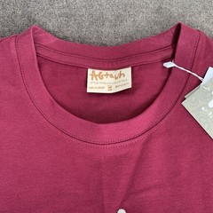 AGTAWH Mens T-Shirt Small 100% Cotton Floral Peace Sign Embroidered Burgundy Red