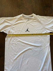 Nike Air Jordan Jumpman T-Shirt Men’s M Medium Short Sleeve Dri-Fit White Shirt