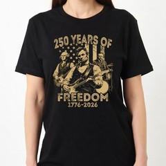Abraham Lincoln Playing Guitar 4th July 250th Anniversary USA T-Shirt