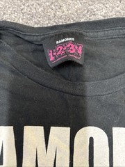 RAMONES, RAMONES 1-2-3-4 CLOTHING CO. Size M SHORT SLEEVE TEE SHIRT, EUC