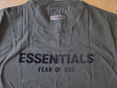 FEAR OF GOD ESSENTIALS BLACK / STRETCH LIMO T-SHIRT (Medium)