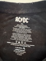 AC/DC Rock Band 1996 U.S. Tour Black/Wash Men’s T-shirt Size XLarge New