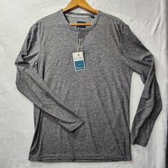 NWT ESSEX CROSSING long sleeve Henley “Super Soft” M