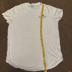 Hollister Must-Have Collection Men’s Curved Hem Logo Crew Tee White L