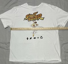 Street Fighter Shirt Mens XL White Ryu Kick Graphic Tee Capcom Video Game Art