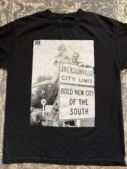 8103 Clothing T-Shirt LARGE Jacksonville City Limit Bold New City Of The South
