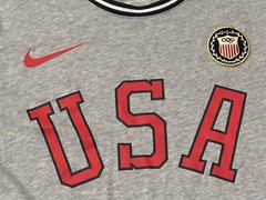 Nike USA Olympic Team Gray Red Mens Women’s Small Heritage Crest Logo T Shirt