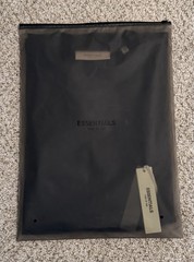 Essentials Fear of God Men’s Black Logo Crew Neck Short Sleeve T-Shirt XL