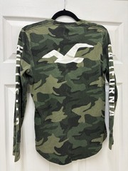 Hollister Men’s Green/Black Camo Long Sleeve Crew Neck Logo T-Shirt Size S