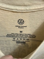 NEW Volkswagen VW Van Dream Big Take The Bus Men’s Size M Tan T-Shirt – B38