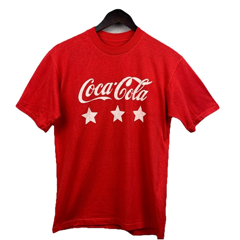 COCA COLA T-shirt Men’s Size Medium Red Three Stars American Classic Casual Tee