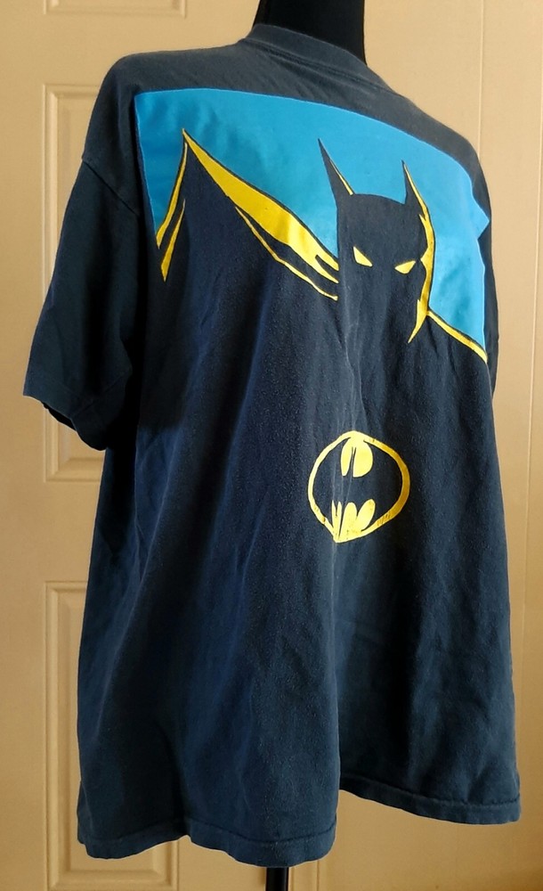 BATMAN Vintage 1988 DC Comics Black T-shirt Size One Size Fits All (Large)