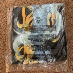 RWBY Ambrosius Relic of Creation T-Shirt (Size M)