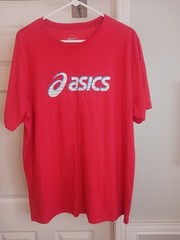 ASICS Athletic Tee Shirt Standout Fourth Red Short Sleeve Logo Men’s Size XL