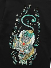 Niepce Japanese Streetwear Embroidery T-shirt Emerald Kirin Graphic Tee for Men