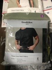 new MEN’S T-SHIRTS crew neck / tank / V-neck white or black sizes GOODFELLOW