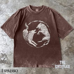 Retro Fighting Wolves Yin Yang Comfort Tee Shirt Vintage Animal Graphic