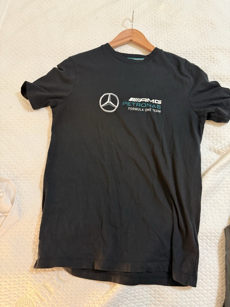Mercedes AMG Petronas Formula One Merchandise T-Shirt S