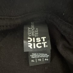 District Men’s XL Black Comics Graphic Logo Crew Neck Short Sleeve Cotton Tee