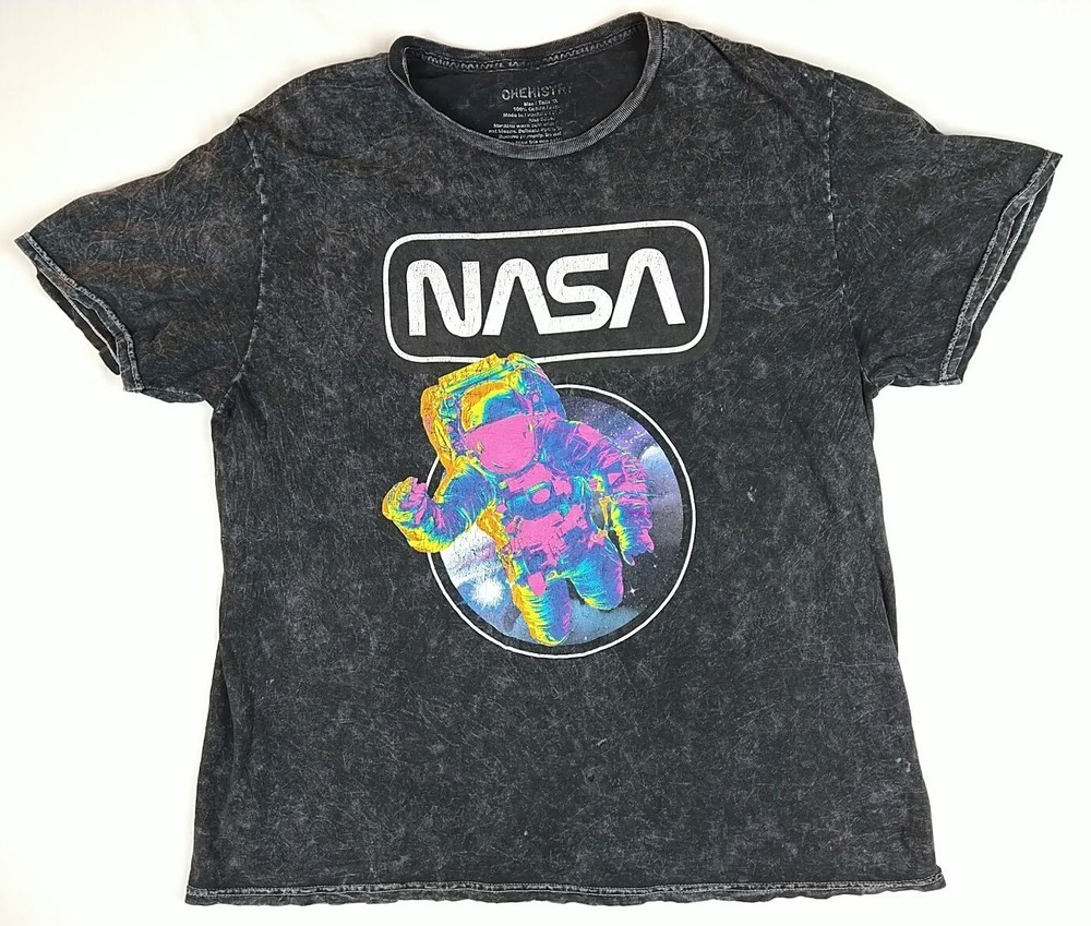 Chemistry NASA Astronaut Rainbow Stone Wash Gray T-Shirt (Size XL Extra Large)