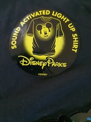 Walt Disney World (WDW) Sound Activated Light Up T-Shirt, Size M, Black, BNWT