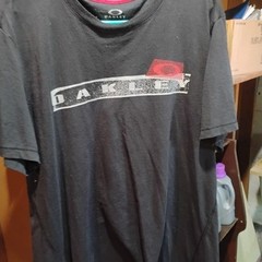 black oakley t shirt XXL with design on front chest short sleeve