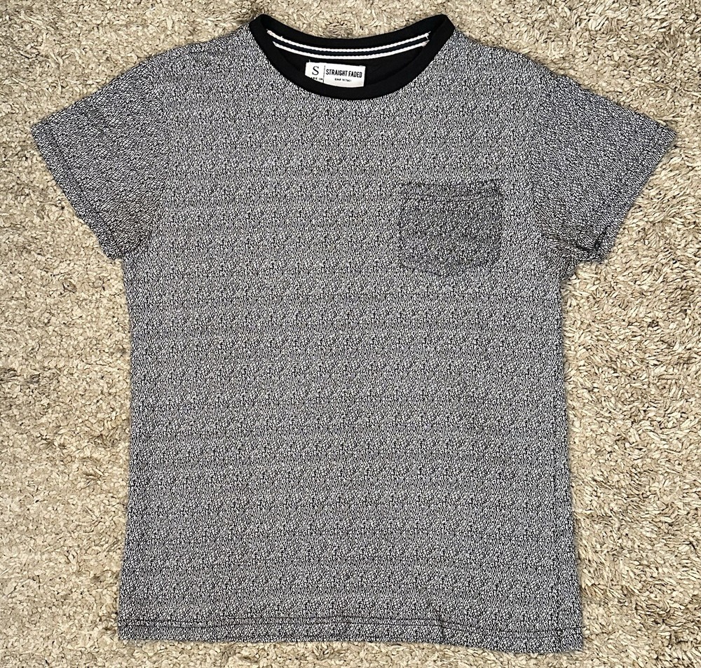 Straight Faded Men’s S Black/White Pattern Crew Neck Front Pocket S/S T-Shirt