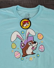 Buc-ee’s 2026 Easter Bunny Graphic Double Sided T-Shirt Light Blue Size M NWT