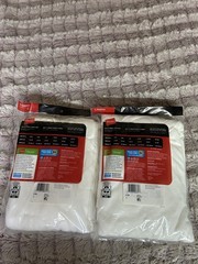 2 packs Hanes White Tagless T- Shirts size XL