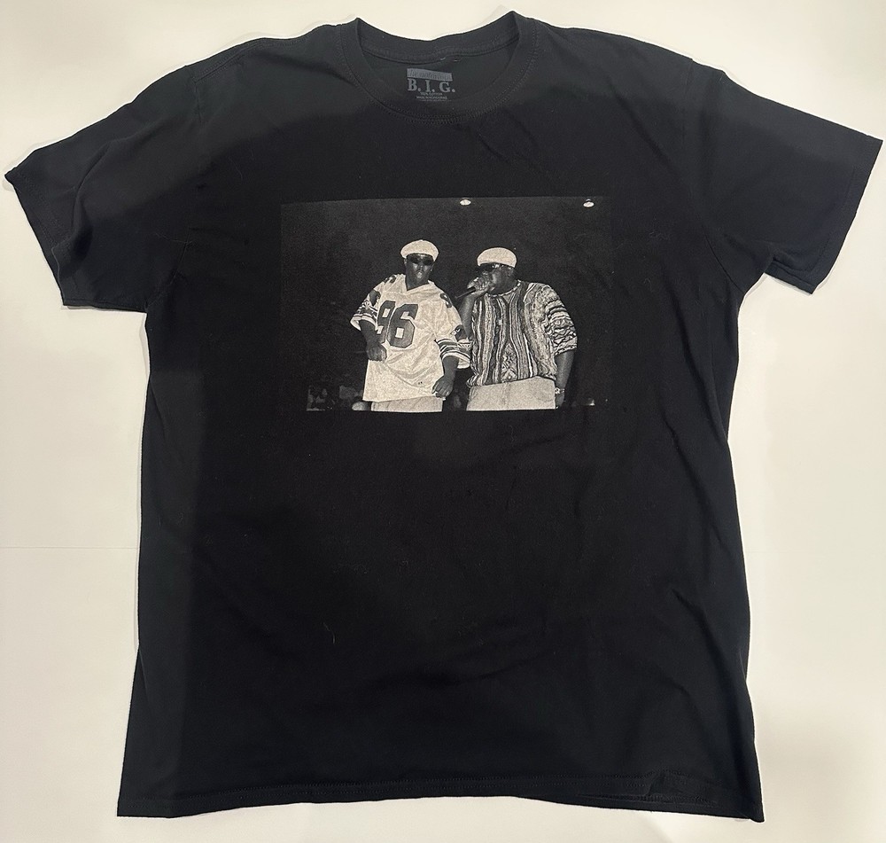 The Notorious B.I.G. and Puff Daddy P. Diddy Graphic T-Shirt Black Size XL