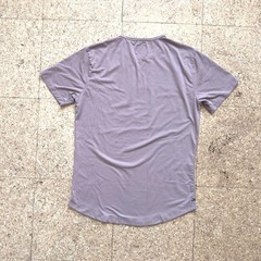 CUTS AO Crewneck Elongated T-Shirt Sz Medium Dusk /Taupe PYCA Stretch Anti Odor