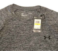 UNDER ARMOUR Men’s Gray Long Sleeve Poly Tech 2.0 T-shirt. Sz. Large. * NWT *