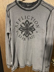 Affliction Live Fast Thermal Shirt Mens L Gray Flocked Cross Distressed Y2K