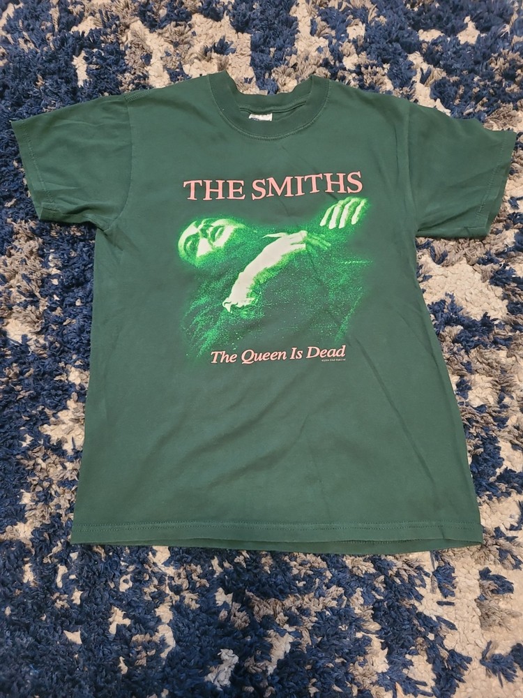 The Smiths – The Queen Is Dead Vintage Shirt – Size Small 2004