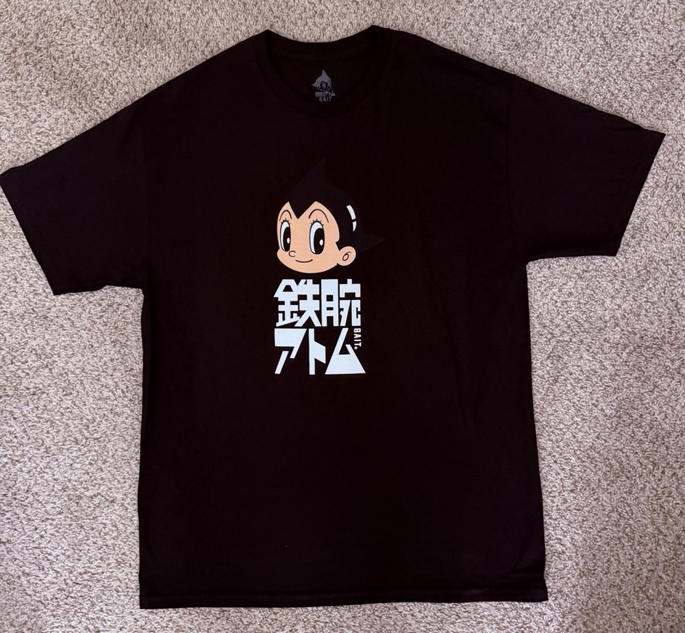 BAIT x Astro Boy Men’s Black Graphic Print Logo Cotton Crew Neck T-Shirt Size L
