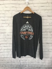 Adidas men’s graphic long sleeve tee siz