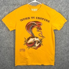 Valabasas Vintage Worn To Inspire Cobra Skull Tattoo Shop Yellow T-Shirt Small